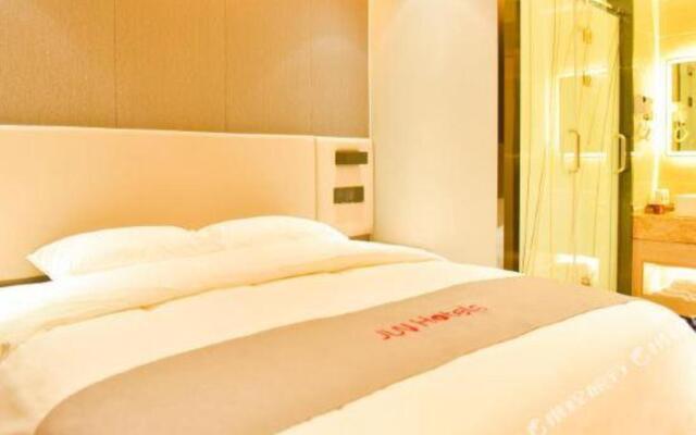 Jun Hotels(Zhongxiang Xihuan Road)