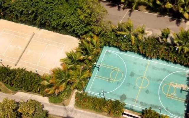 Lifestyle Kosher Cofresi Suites