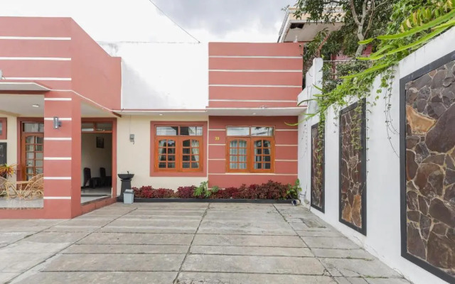 OYO 90175 Tl Guest House