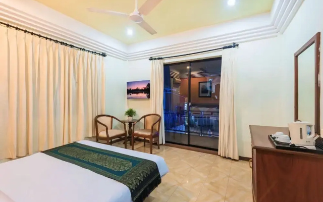 VPlus Hotel