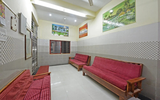 Oyo 29663 Sp Highway Inn