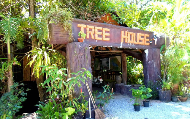 Khao Sok Tree House