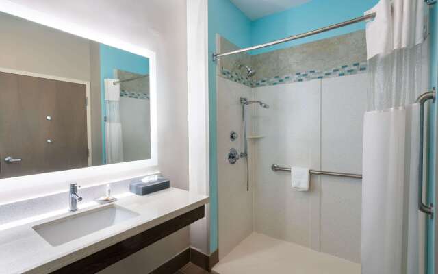 La Quinta Inn & Suites by Wyndham Forsyth