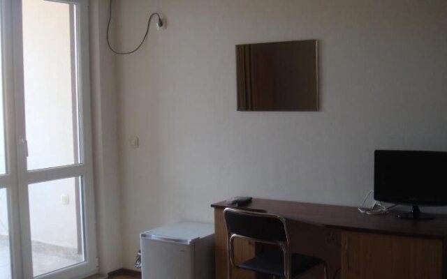 Ivatea Family Hotel