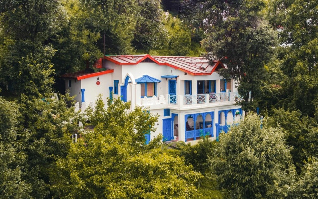Seclude Arthouse - Uttarakhand