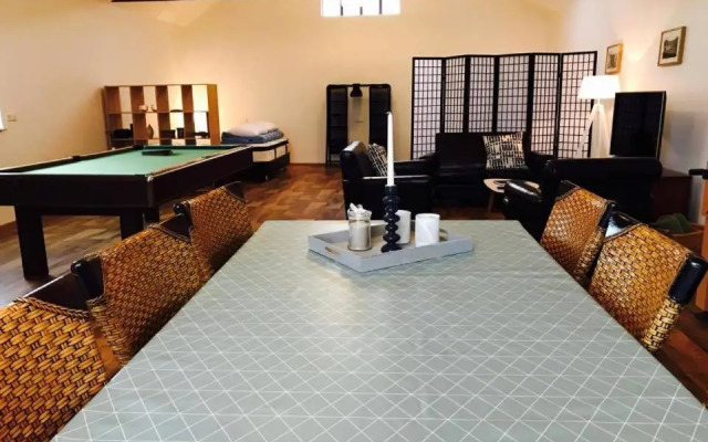 Óseyri Hlaðan -The Barn