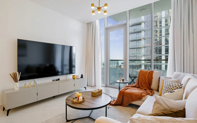 Manzil - 1BR District One Waterfront Living