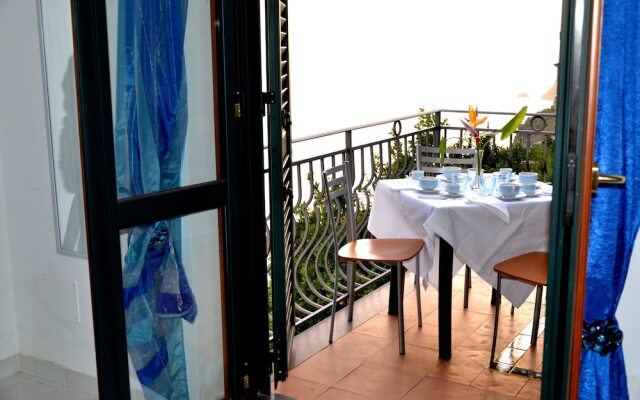 House Cielo blu