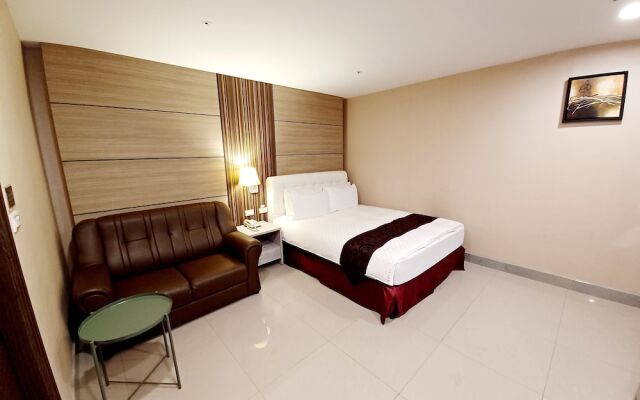 Sayo Hotel