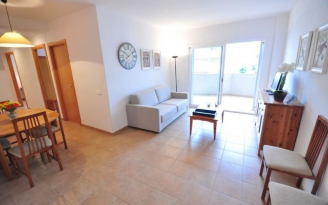 Apartamento Vista a la Piscina Para 8 Personas en Cambrils