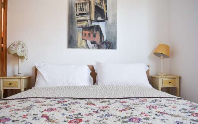 Charming 3-bedroom Garden Flat In Edwardian Terrace