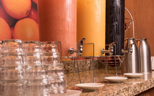 Hampton Inn by Hilton Guadalajara/Expo