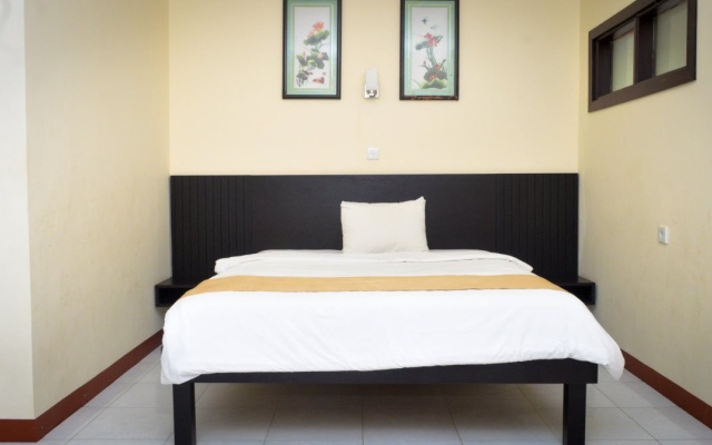 Uni Beach Hotel