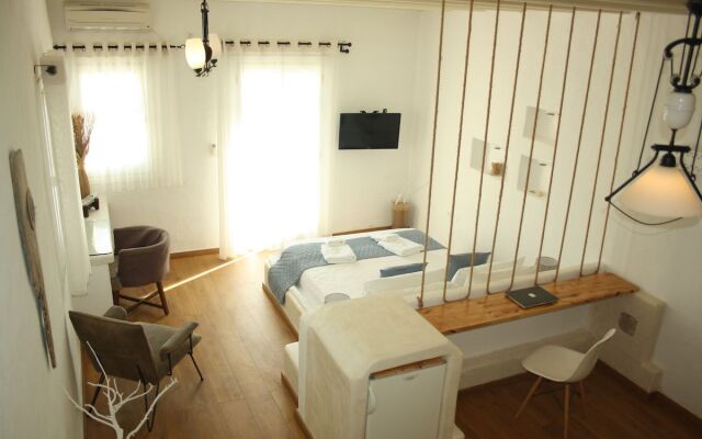 Tholaria Boutique Hotel