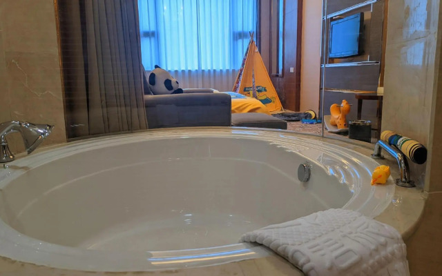 Shennong Hotel