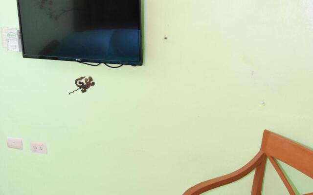Room in B&B - Cancun Guest House 6