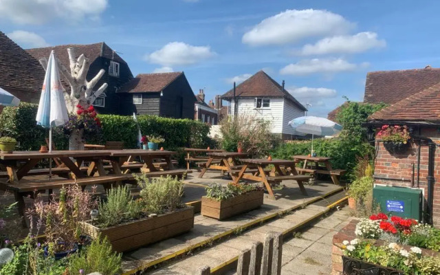 The Rose & Crown