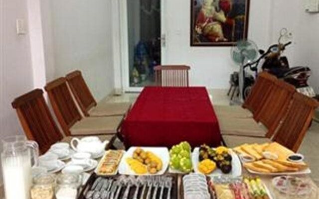 Lu Khach Quan Guesthouse