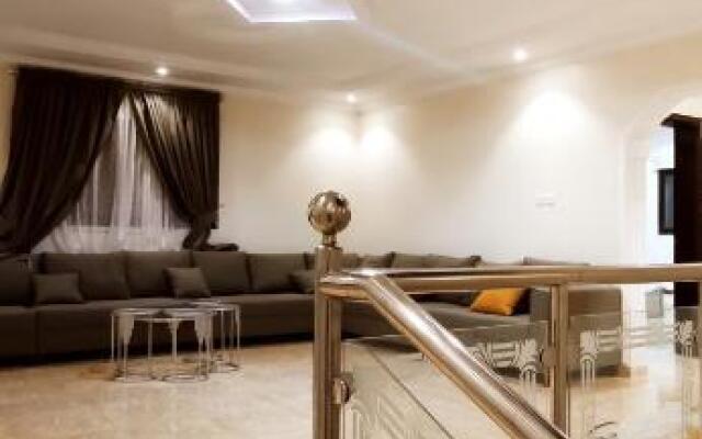 Boulevard Villa 312 m