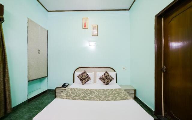 OYO 45956 Hotel Woodland Dx