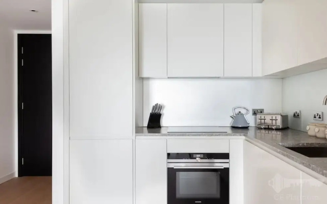 Platinum Apartment next to O2 Arena