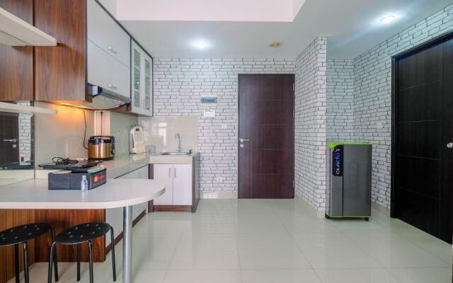 Comfy and Minimalist 1BR Apartment at Atria Residence