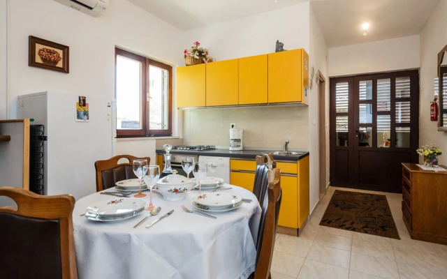 Apartments Bagic