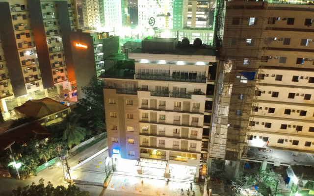 Zerenity Hotel & Suites