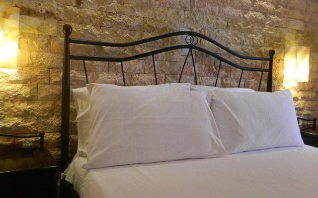 Acti Plaka Hotel
