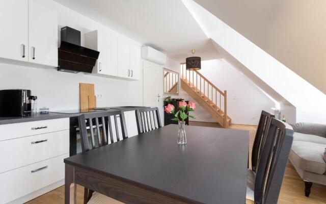 N46 · Penthouse near Schoenbrunn. Amazing Terrace! N46