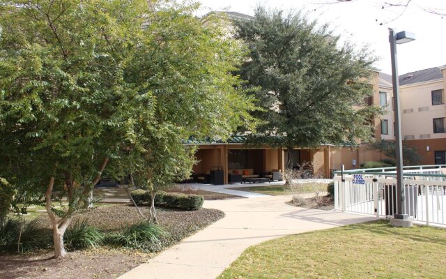 Courtyard Austin Round Rock