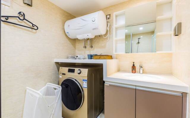 Zhujiang New Town Richard Apartment