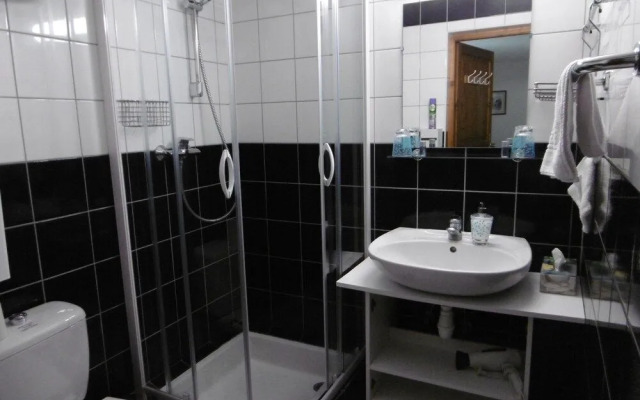 Gîtes et Chambre d'Hôtes A l'Arc en Ciel