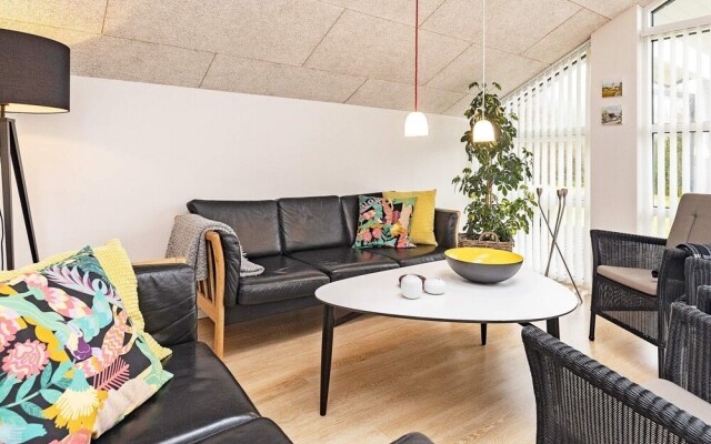 8 Person Holiday Home in Brovst-by Traum