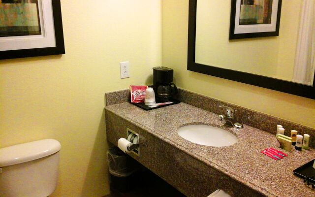 Three Rivers Inn and Suites - Three Rivers