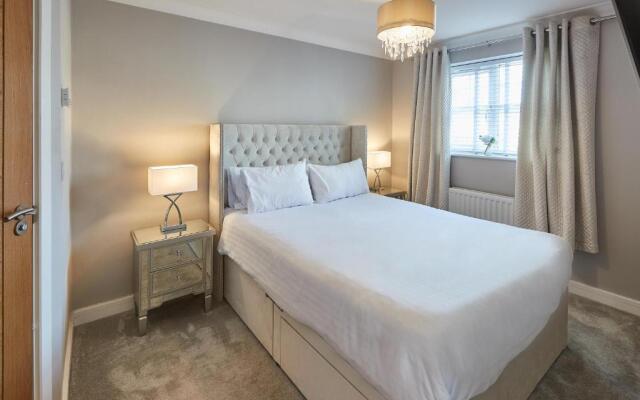 Host Stay Aidan Gardens