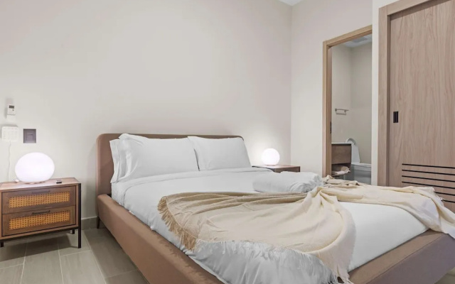 NOK Modern 1BR Apartment With Terrace in Vistacana