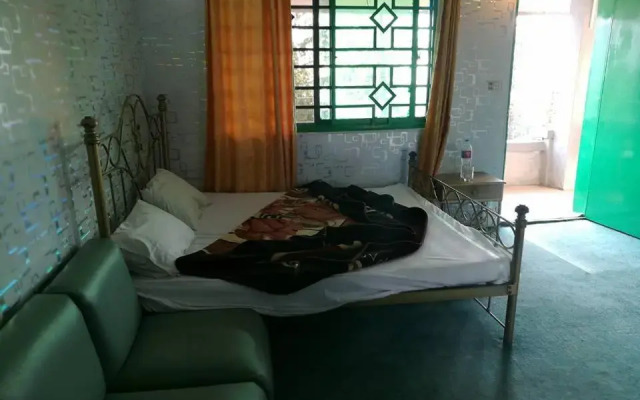 Nathia Heights Hotel