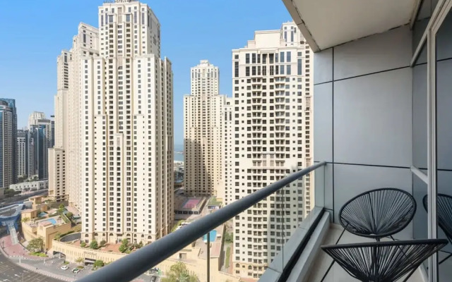 Silkhaus in Bay Central Near Metro