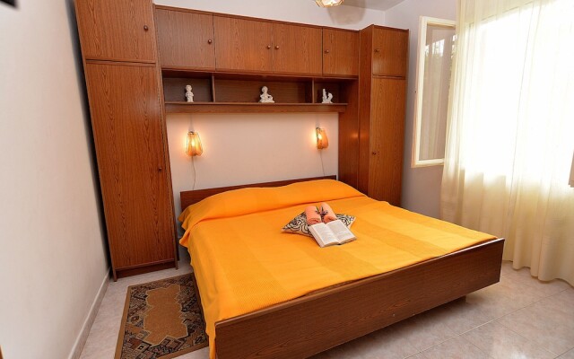 Apartment near the sea 650