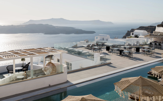 Apeiron Blue Santorini - Sustainable Adults Only 14+