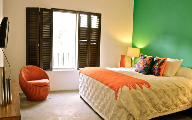 Villa Mercedes Petit Hotel