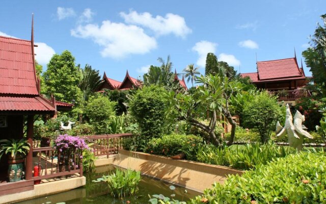 Ban Keaw Villas
