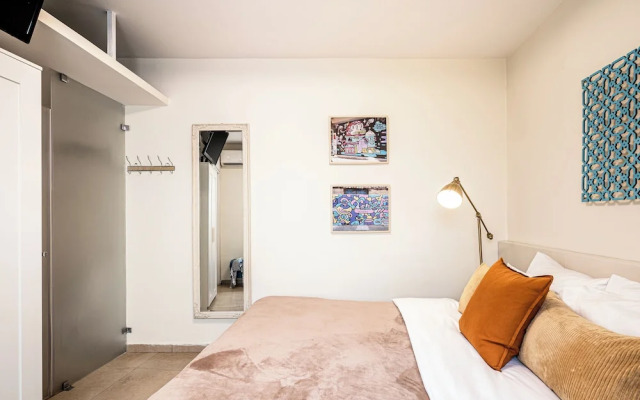 Pink & Blondie Jaffa - Smart Hotel by Loginn Tel Aviv