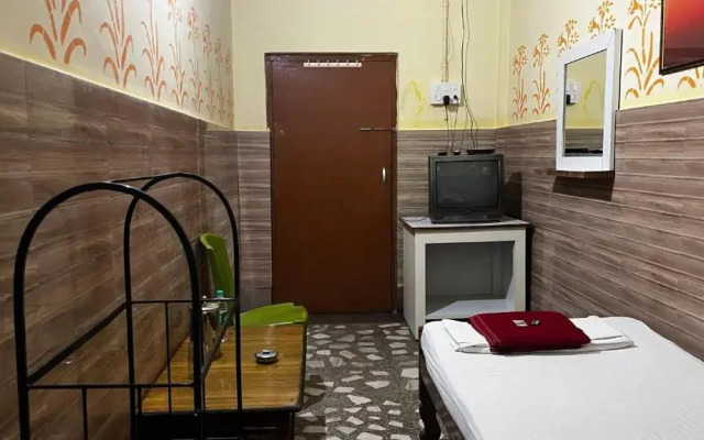 Hotel Raj