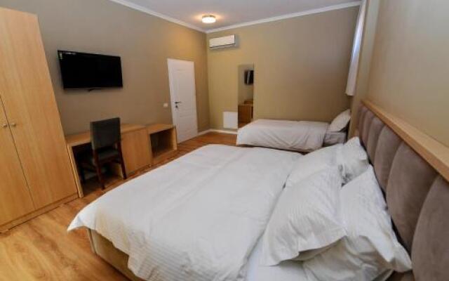 SANTO Hotel