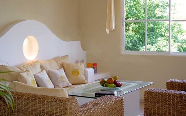 Lifestyle Crown Residence Suites - All Inclusive