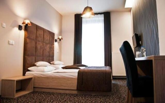 Hotel Vis A Vis