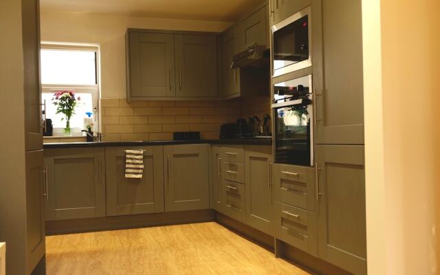 Fishponds Place 363b