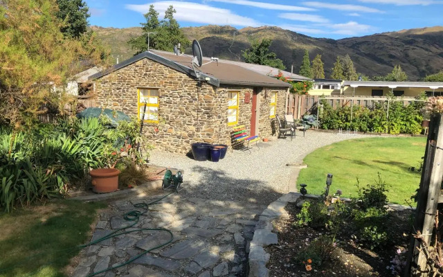 Fache Cottage